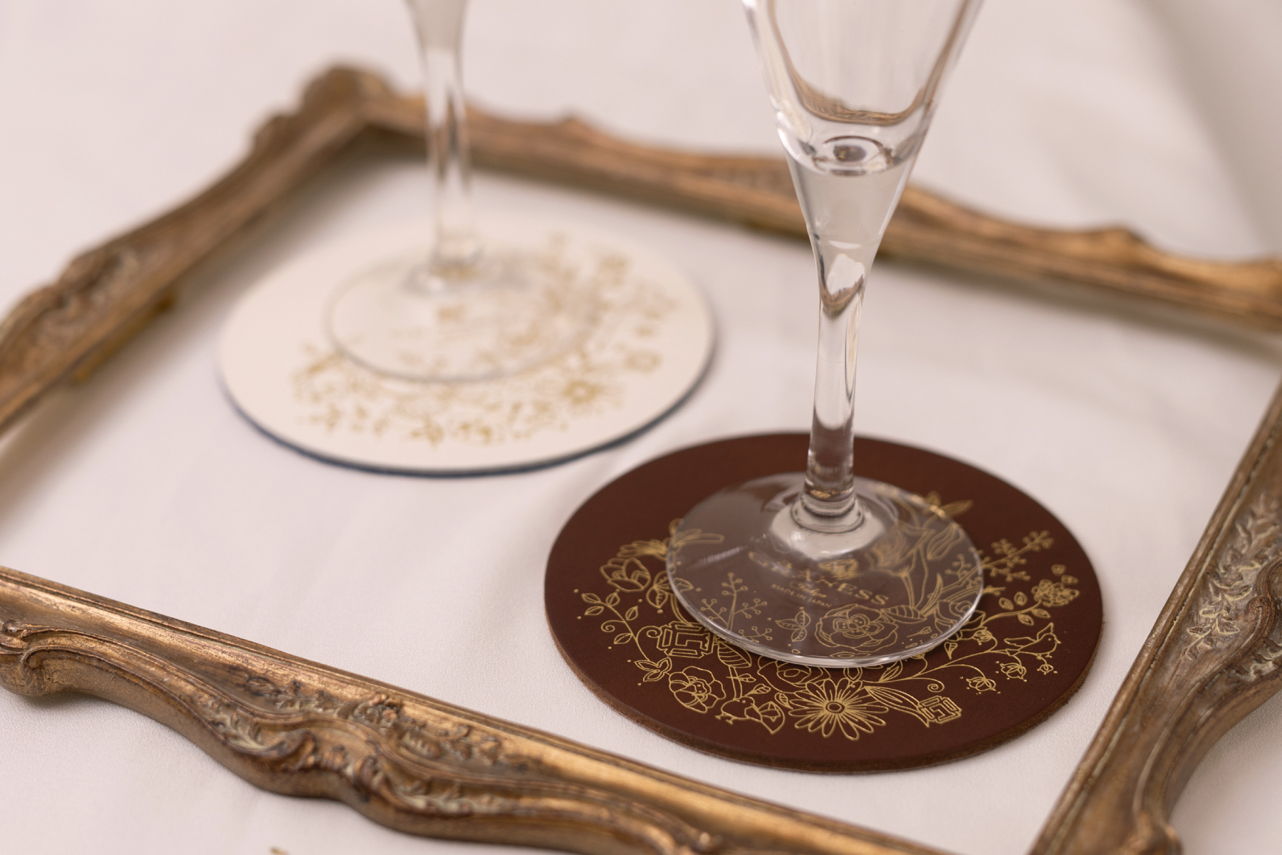 名入れ レザーコースター 金箔押し