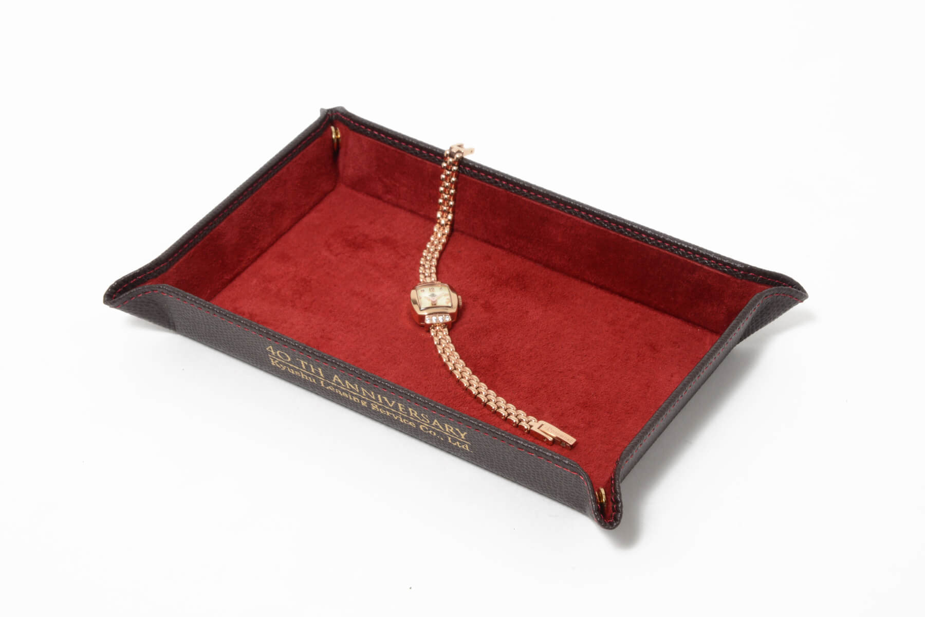 周年記念品に込めるブランドメッセージの魅力