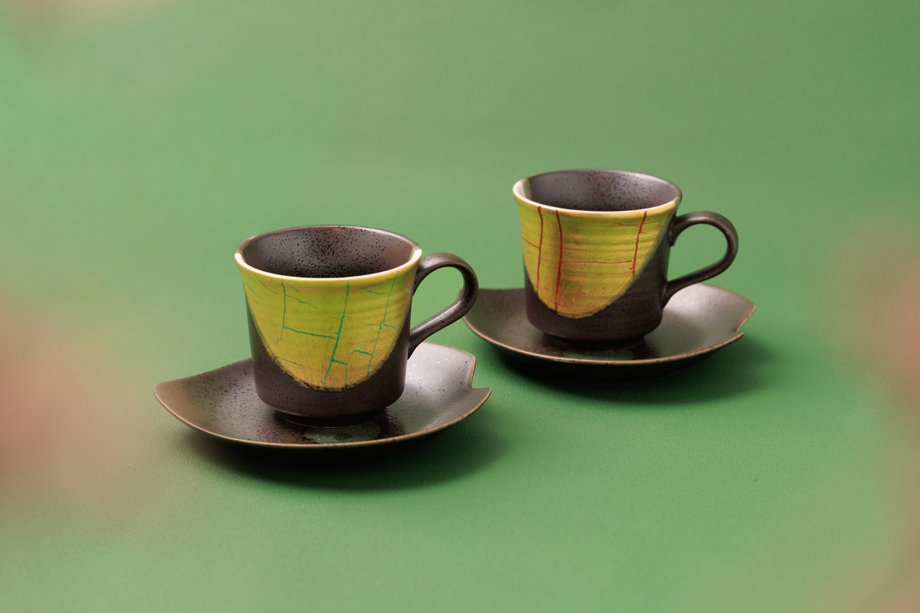 九谷焼 コーヒーカップ 金箔彩 名入れ ペア 記念品