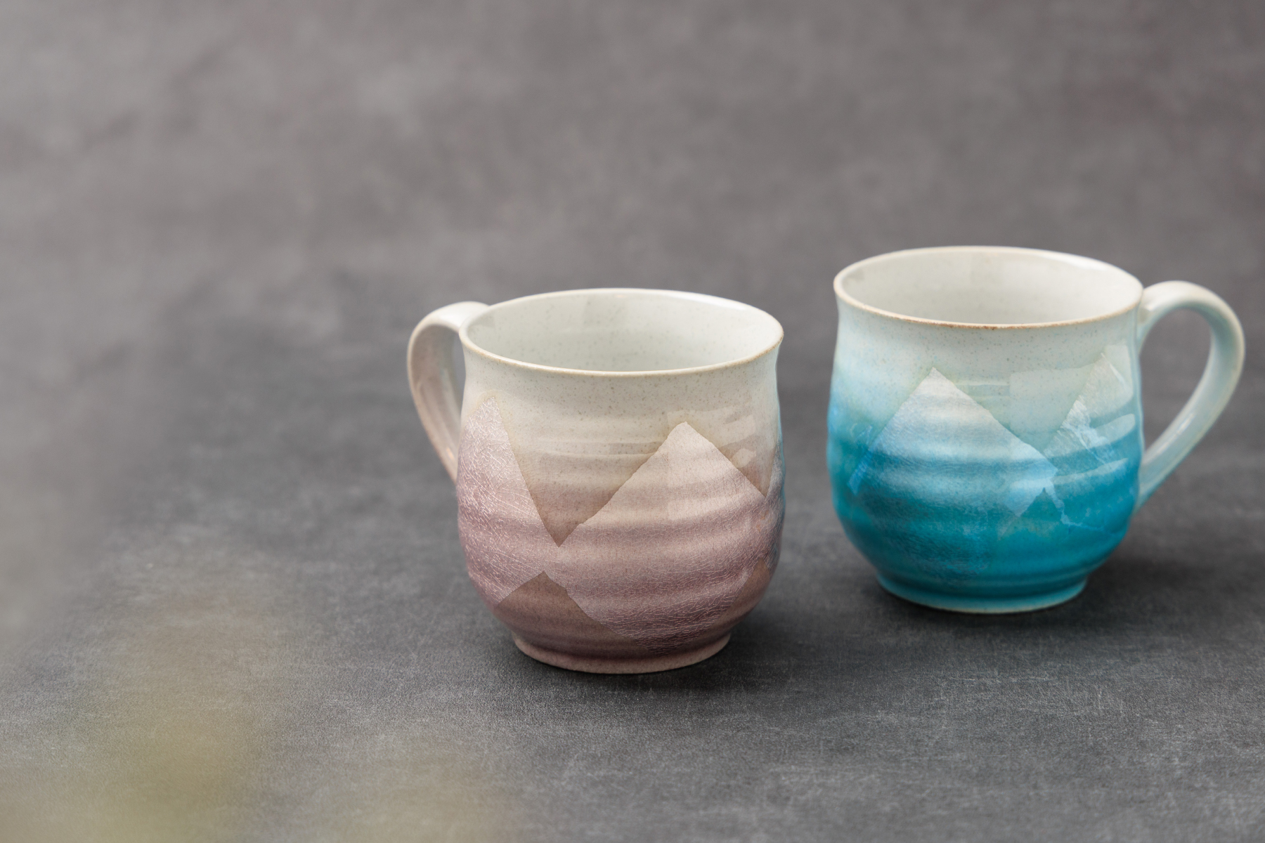 九谷焼 マグカップ 銀彩 　ペア 記念品