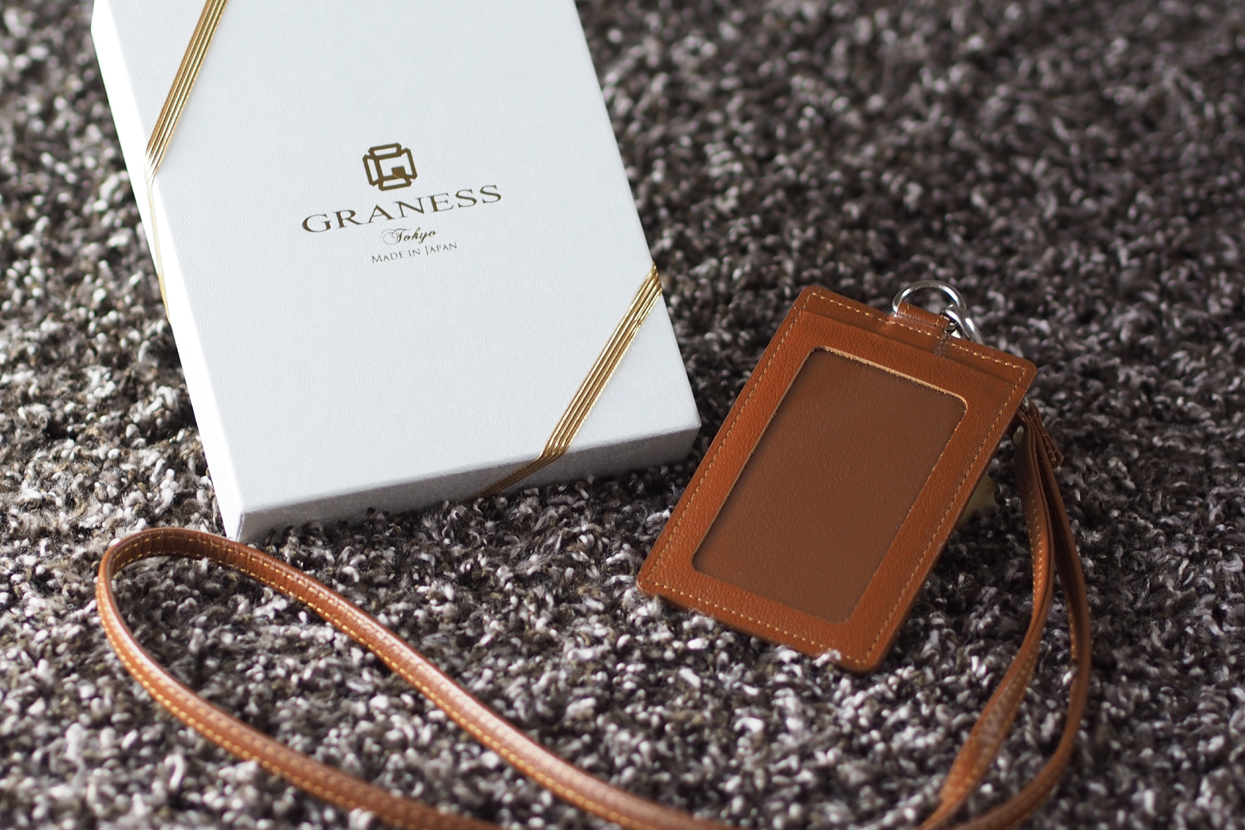 名入れ記念品 人気 本革製IDケース アーバン縦型